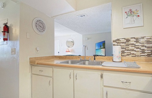 Fort Pierce Apartment | 2 Bedroom Townhouse on Hutchinson Island!