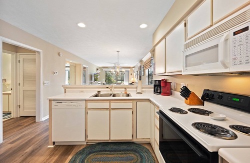 Pawleys Island Condo | 2 Bedroom True Blue Condo First Floor with Pool & Golf Course View