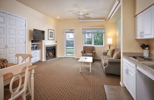 Long Beach Apartment | 2-bedroom Twin in awesome Long Beach