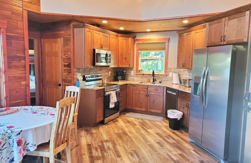 Potosi House | 2-bedroom vacation home near Mark Twain National Forest