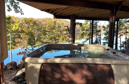Potosi House | 2-bedroom vacation home near Mark Twain National Forest
