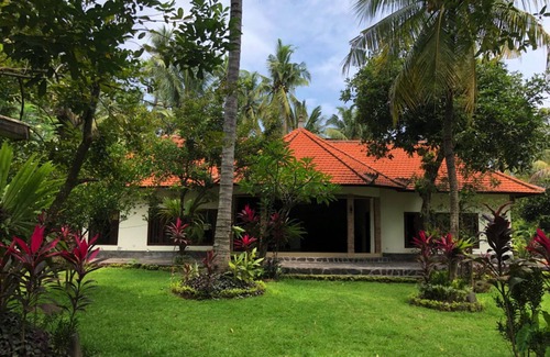 Bondalem House | 2-bedroom Villa in a fruit Jungle