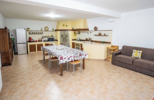 Rosolini Villa | 2 Bedroom Villa in Rosolini