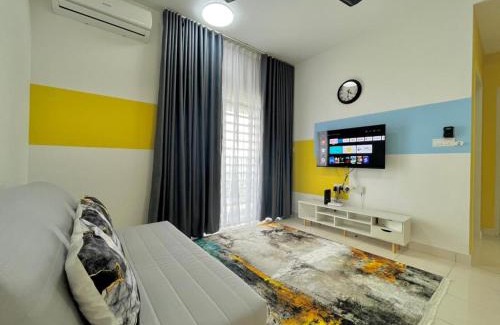 Kota Warisan Apartment | 2 Bedroom with Balcony View KLIA