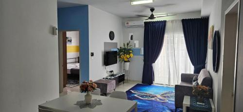 Kota Warisan Apartment | 2 Bedroom with Balcony View KLIA