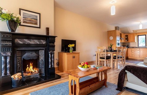 Kenmare House | 2 bedroomed home just steps from Kenmare town