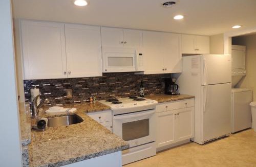Hilton Head Island House | 2 Bedrooms, 2 Bathrooms, Sleeps seven Bikes & Beach Gear included