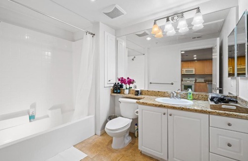 Irvine Apartment | 2 Bedrooms/2 Bathrooms Private Apartment with kitchen/pool