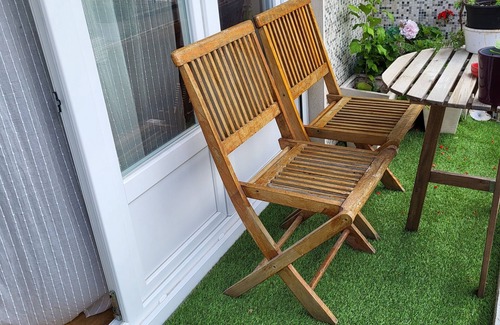 Colombes Apartment | 2 bedrooms apartment in Colombes, private car park, 10' walk from train station