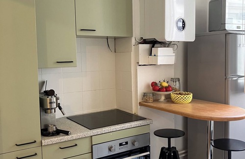 Quartier de la Folie-Mericourt Condo | 2 bedrooms apartment in the center of Paris, near Le Marais