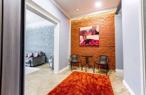 Minsk City Centre House | 2 Bedrooms apartment with jacuzzi