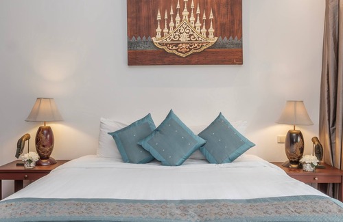 Vientiane Hotel | 2 Bedrooms for Family in Vientiane City