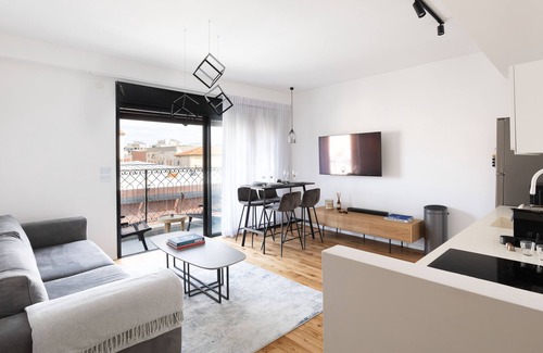 Jaffa Apartment | 2 Bedrooms Prime Location in Yafo Fully Equipped