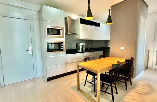 Matriz Apartment | 2 Bedrooms, Retro with Garage at Lifespace Curitiba