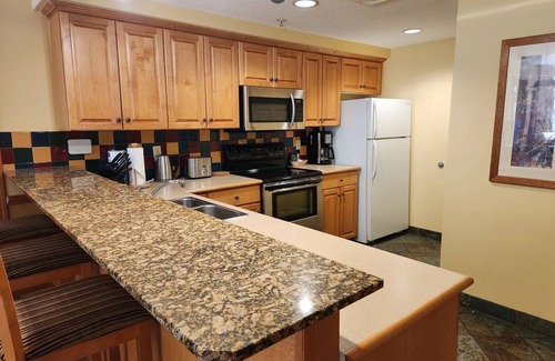 Canmore Condo | 2 Bedrooms, Sleeps 8, Available: Aug 15-16 (1 night)