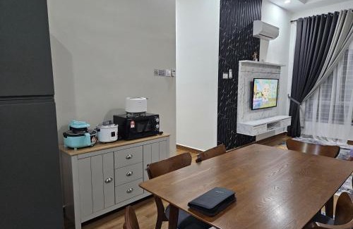 Bandar Baru Bangi Apartment | 2 bedrooms VivaVibes Home Ostia Bangi next to Bangi Toll