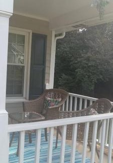 Cary House | 2 Beds, Kids Friendly ,Jaccuzzi Tub,Walk to Food Lion,Restaurant, Keurig , sleep noise machine,Crib,5G