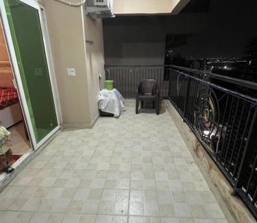 Ghaziabad Apartment | 2 BHK fully furnished guest apartment - ghaziabad