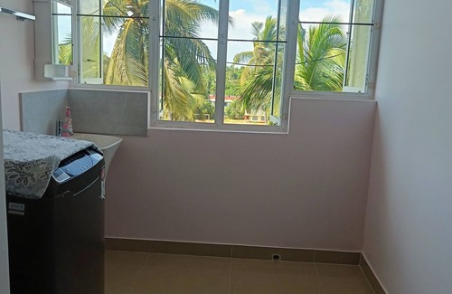 East Nada Apartment | 2 BHK Furnished Flat - Suite - 200 m to Guruvayoor Temple