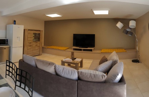 Ouzouer-le-Marche House | 2-BizyFamily - Entire house of 120 m2 (6 people)