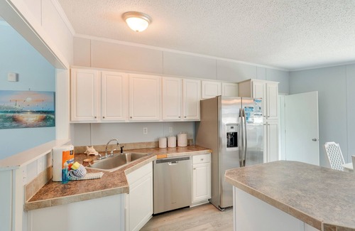 Laguna Beach Estates House | 2 Blocks to Beach! Family-Friendly Home in PCB