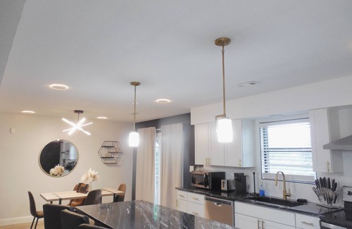 Morgantown House | 2 BR/2.5 Bath townhouse walking distance to stadium