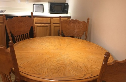 Wasilla Apartment | 2 BR, ALL UTILITIES INCLUDED WITH UNLIMITED WIFI AS ABONUS FREE OF CHARGE.
