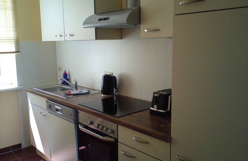 Kuehlungsborn Apartment | 2 - BR - Apartment - 3 minutes to the beach.