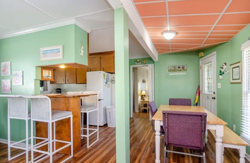 Kure Beach Apartment | 2 BR Apt in Private Historic Motel w pool!