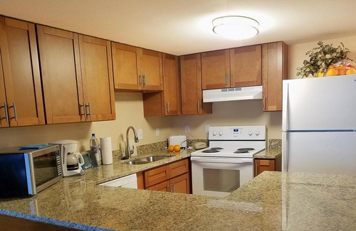 Midtown Ocean City Condo | 2 Br Bayfront 2024 Senior Week Rental!