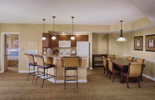 Lake Buena Vista Resort | 2 BR -Bonnet Creek - Pools, Dining, Pirate Ship Slide, Mini Golf