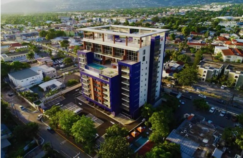 Saint Andrew Apartment | 2 BR Kingston Lux Apt with pool