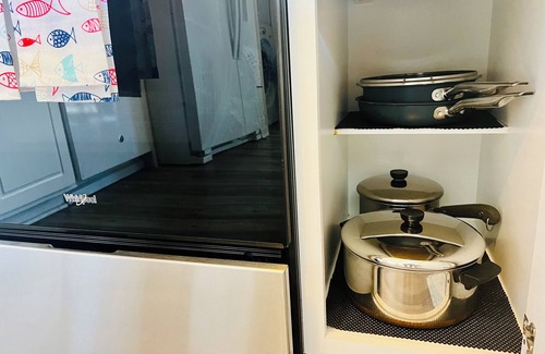 Kitty Hawk Condo | 2 BR Kitty Hawk Condo: Heat/AC, WiFi, Pool, Tennis & Pickleball Near Ocean