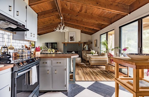 Walnut Mountain Cottage | 2 BR Mountain Cottage - AMAZING VIEWS!