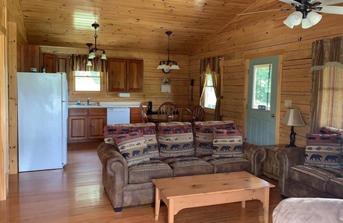 Pittsburg Cabin | 2 BR Mountain View Cabin with Direct ATV/Snowmobile Access