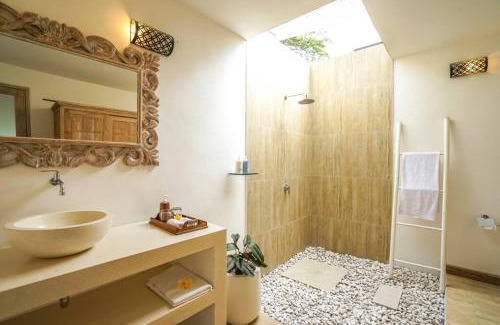 Melayang Villa | 2 BR Villa with open view of rice paddies & sunset