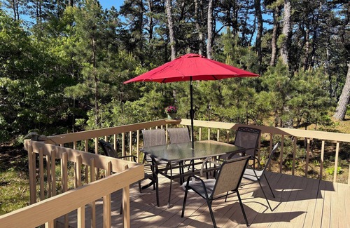 Wellfleet House | 2 BR Wellfleet family beach house in the woods
