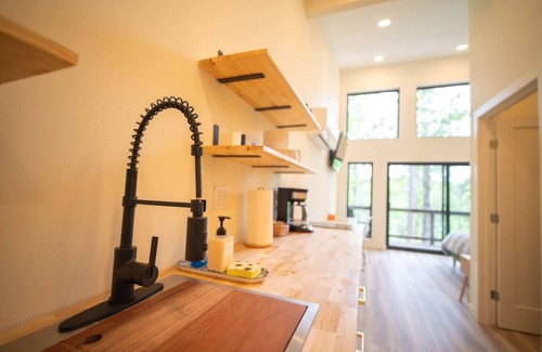 Jasper Cabin | 2 Cabins, Hot Tub, 3 mi to BNR
