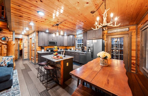 Pigeon Forge Cabin | 2 CABINS Sleep 26 Indoor Heated Pool Near Dollywood Game Room Hot Tub