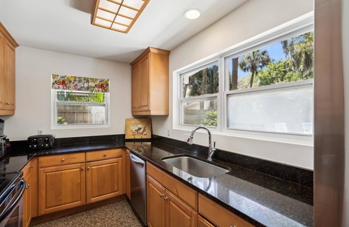 Hilton Head Island House | 2 Cassina Lane ~ 3BR Pup Friendly Home in South Forest Beach, Fully Fenced Yard!