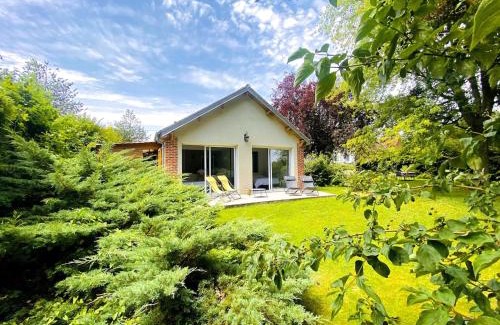 Labosse House | 2 Chambres Nature luxuriante, jeux en famille et Sauna pour 1 à 4 personnes