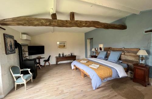 La Genetouze Bed & Breakfast | 2 chambres, piscine et calme, Sud Charente
