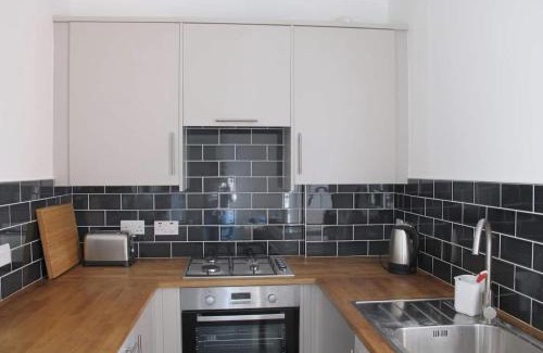 Old Town Apartment | 2 Chessels Court, Flat 3