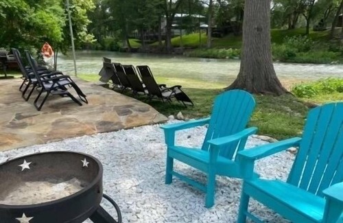 Gruene Cottage | #2 Coastal Casita on the Guadalupe river, The Casitas at Gruene