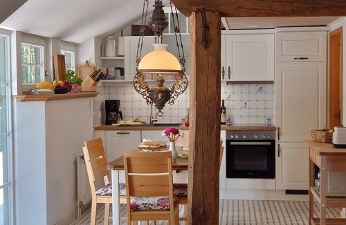 Ihlow Apartment | 2 combined vacation apartments for up to 7 people - separate use possible!