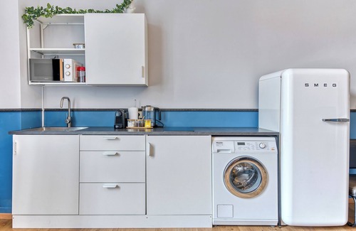 Brussels Apartment | 2/Comenstay.be/JACUZZI Romantic Vintage 1-bedroom Apartment for Couples or 5ppl