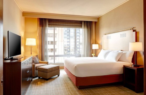Downtown Seattle Hotel | 2 Connecting Suites at a 4.5⭐️ Hotel