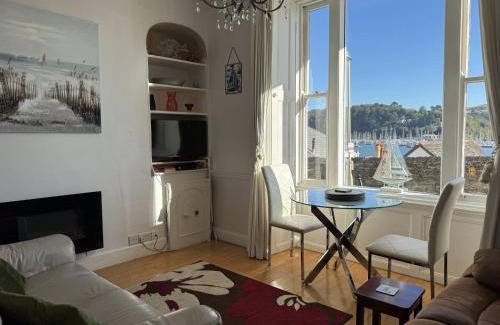 Dartmouth House | 2 Dartview - Close to the Water, River Views, Ground Floor Access