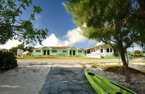 Acklins Island House | 2 Double Bedroom, Chester's Highway Bonefish Lodge
