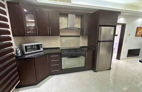 Amman Apartment | 2 En-suite Rooms, Central & Spacious